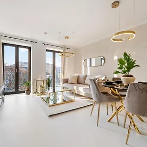  Apartamento Lux Living - Stilvolles Wohnen Im Zentrum