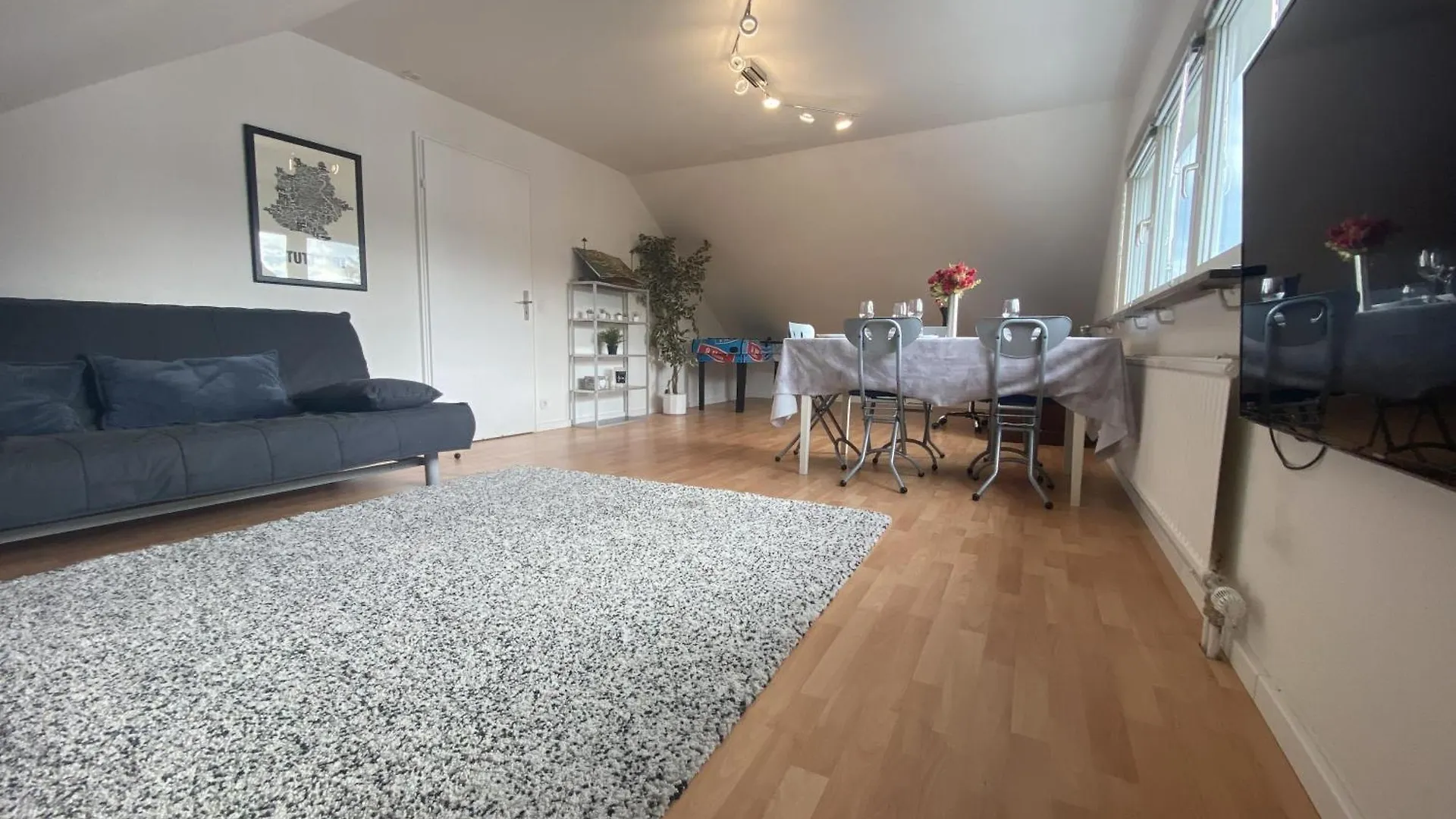 Ruhige Wohnung Nahe Zentrum U Messe Stuttgart 0*,  Alemania